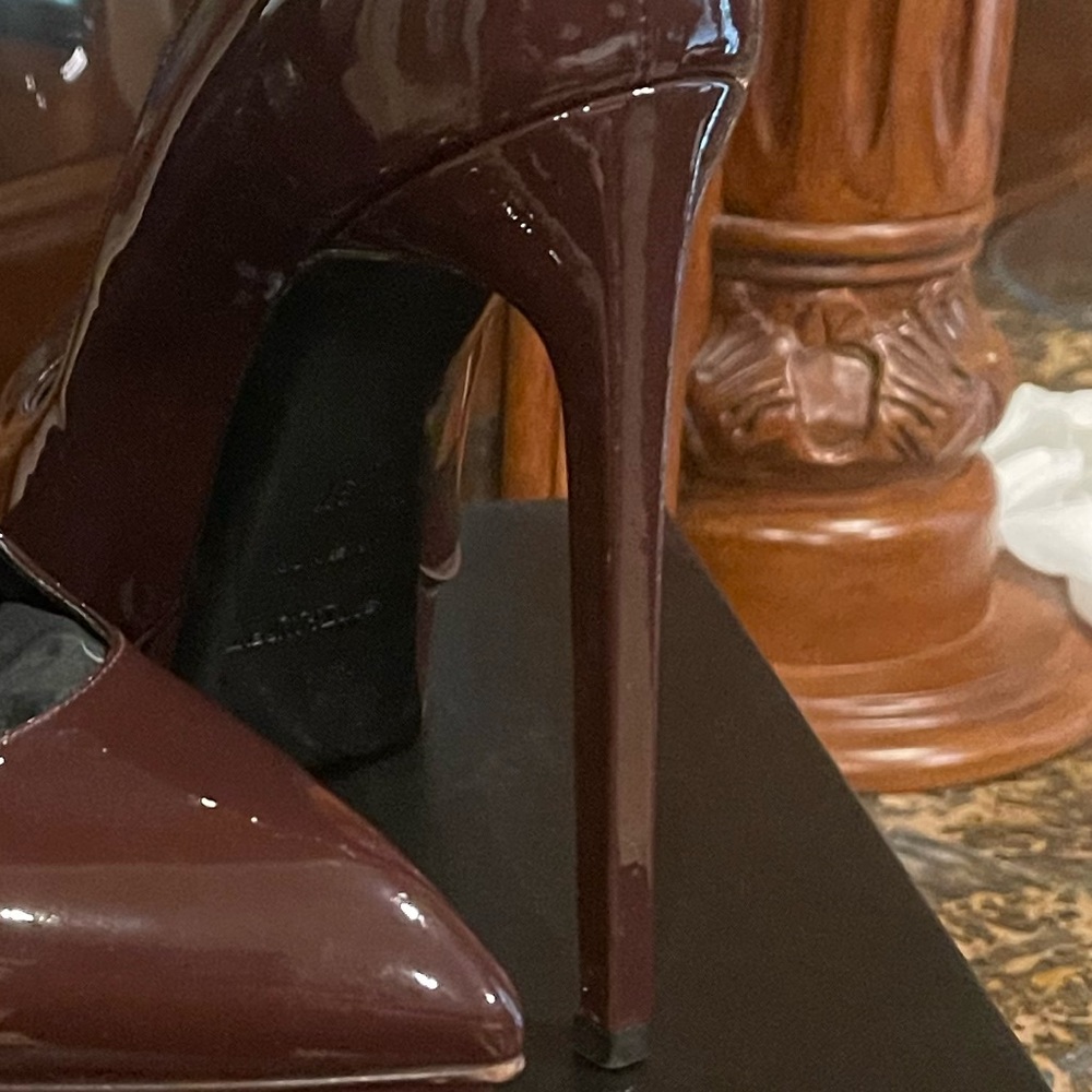 YSL HEELS - Picture 2 of 2